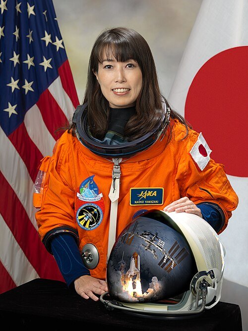 Naoko Yamazaki historic photography