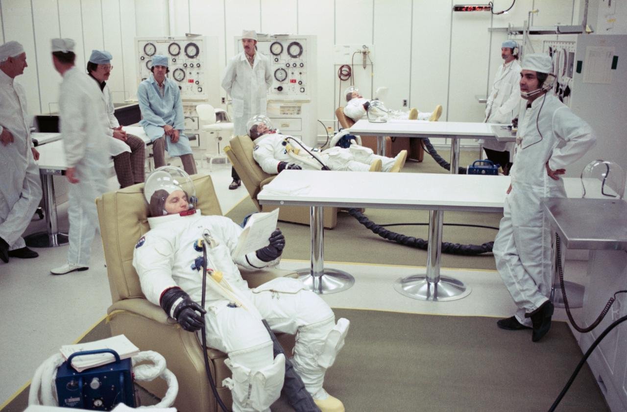 Apollo-Soyuz Test Project launch operations photography