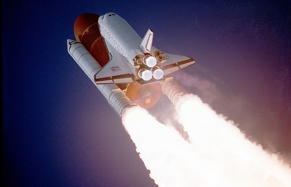 STS-27 launch operations photography