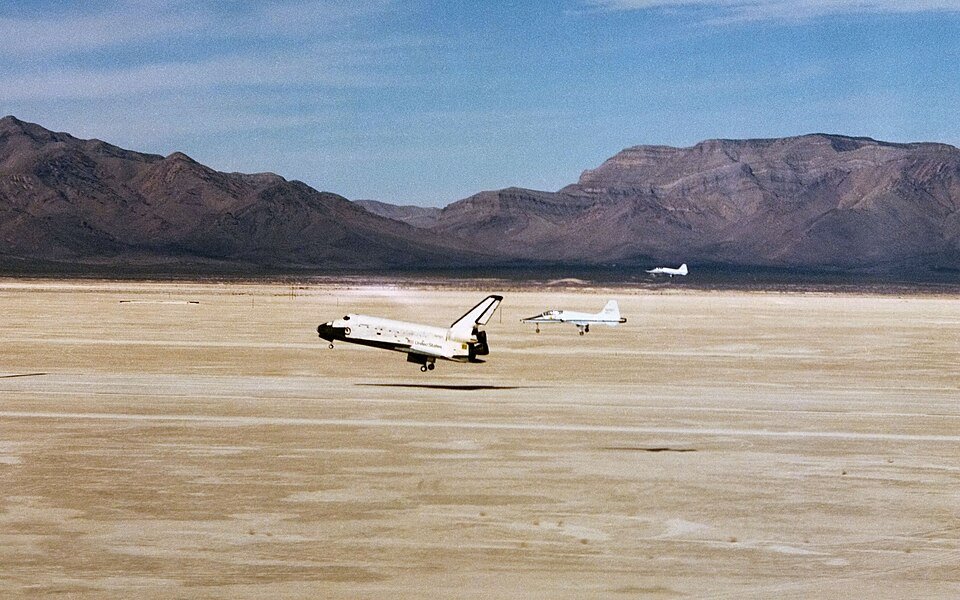 STS-3 launch operations photography