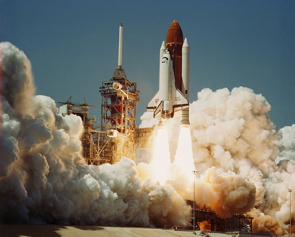 STS-6 launch operations photography