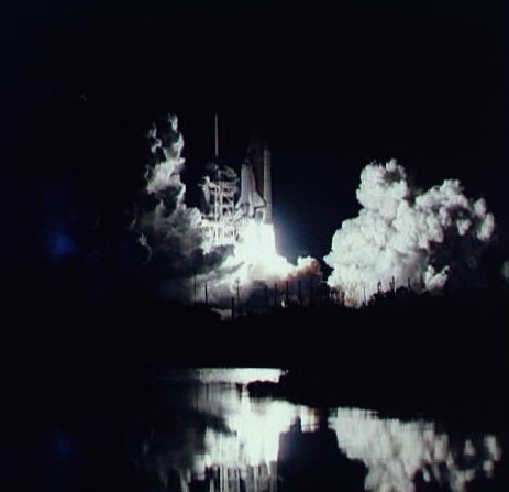 STS-63 launch operations photography