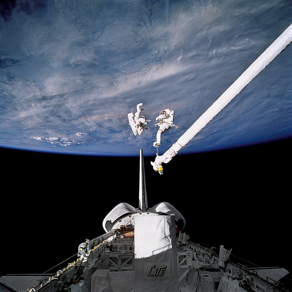 STS-64 launch operations photography