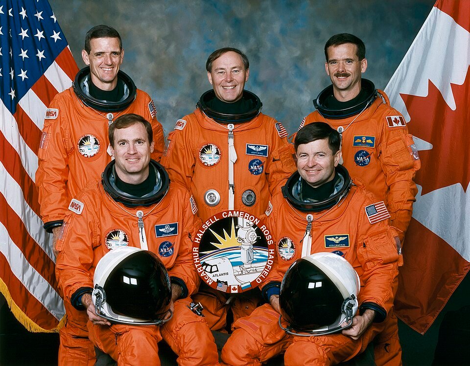 STS-74 launch operations photography
