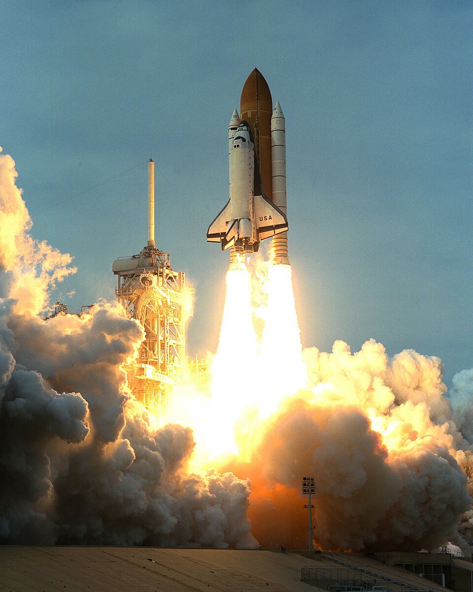 STS-87 launch operations photography