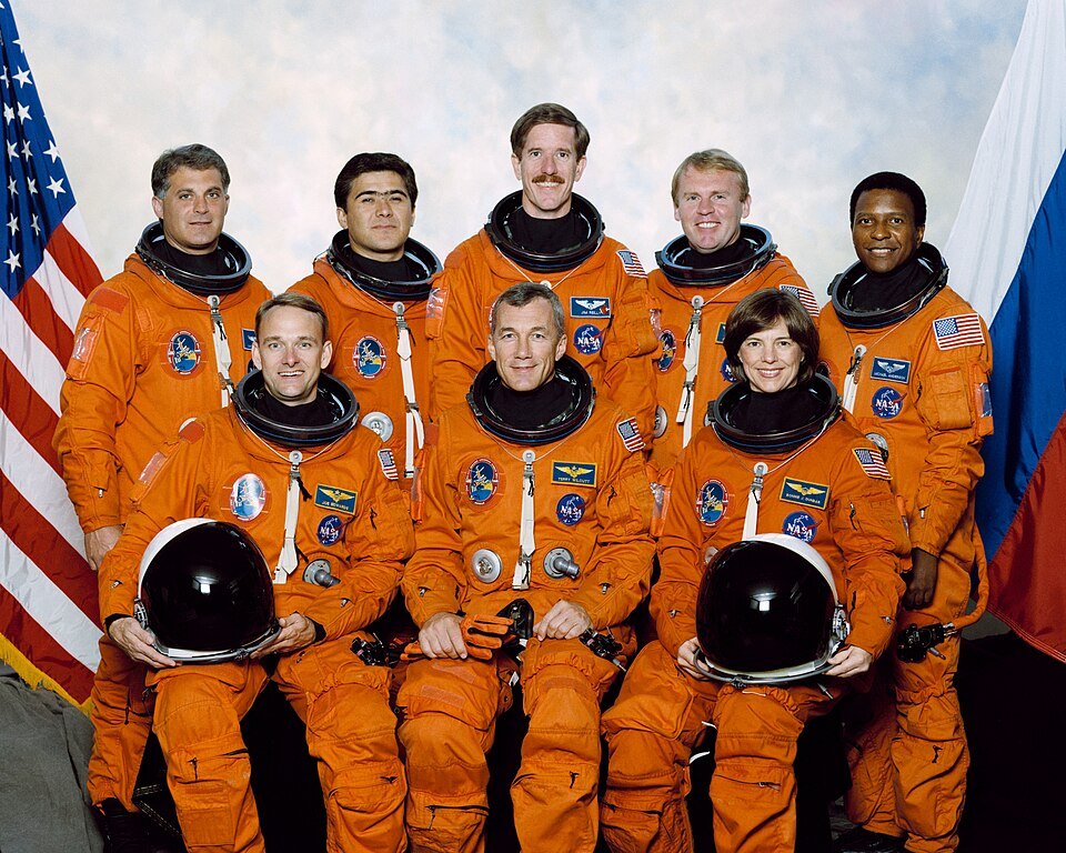 STS-89 launch operations photography