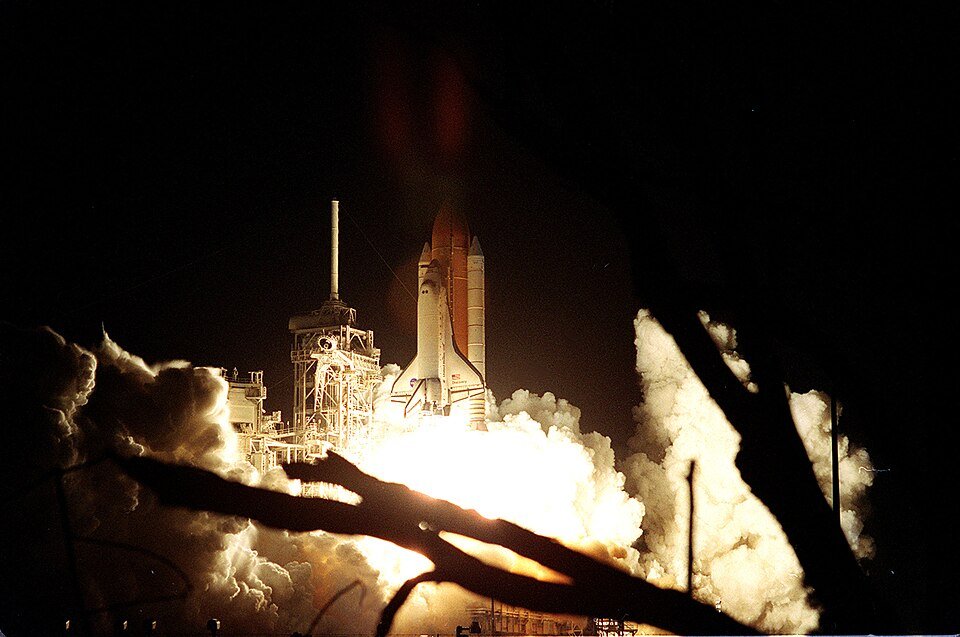 STS-92 launch operations photography