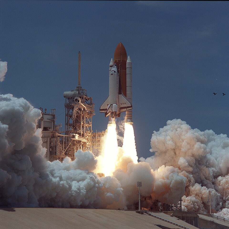 STS-94 launch operations photography