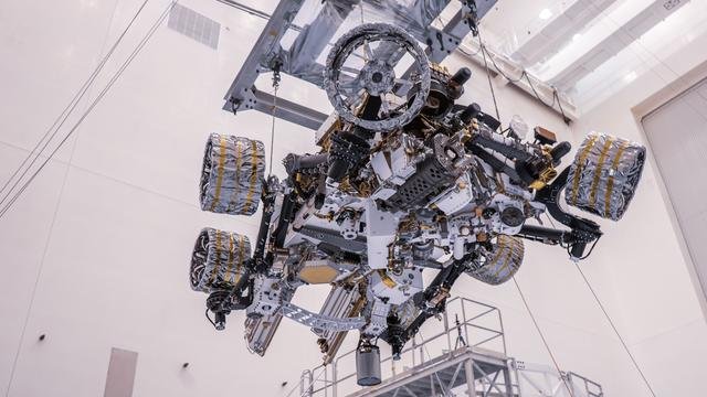Mars 2020 Perseverance Rover Mass Properties Test