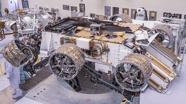 Mars 2020 Perseverance Rover Mass Properties Test
