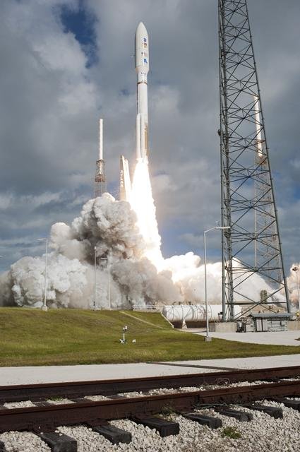KSC-2011-8016