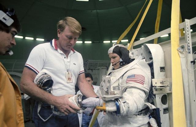 Astronaut Judith Resnik participates in WETF training