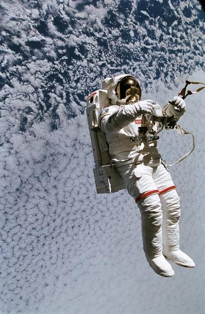 Astronaut Mark Lee floats free of tether during EVA