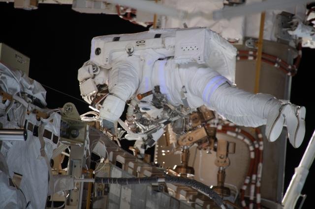 iss064e041692