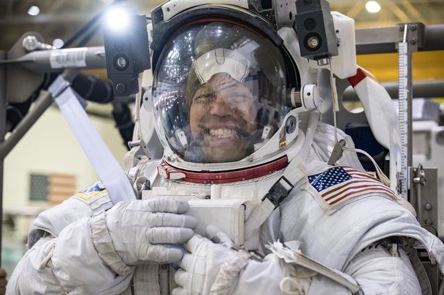 NASA astronaut Chris Williams participates in spacewalk training
